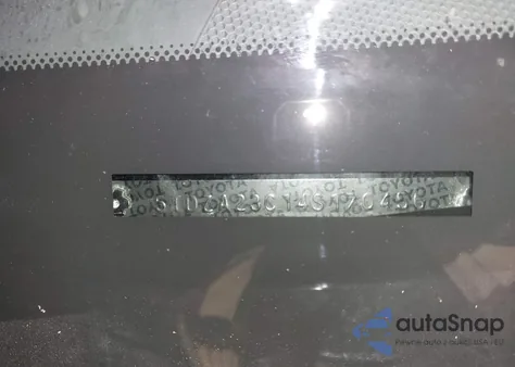 2004 Toyota Sienna Le from USA, damaged, VIN 5TDZA23C14S170456